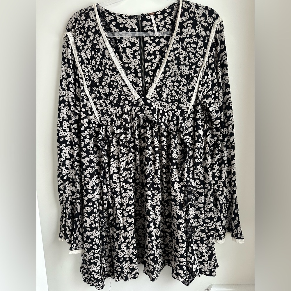 FREE PEOPLE DAISY DRESS/TUNIC